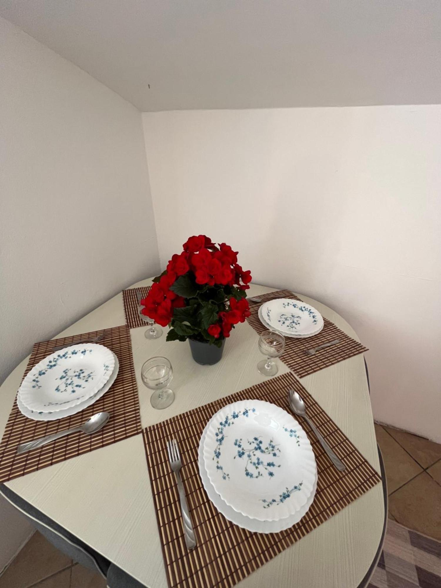 Iljazi'S Apartaments Vlorë 외부 사진