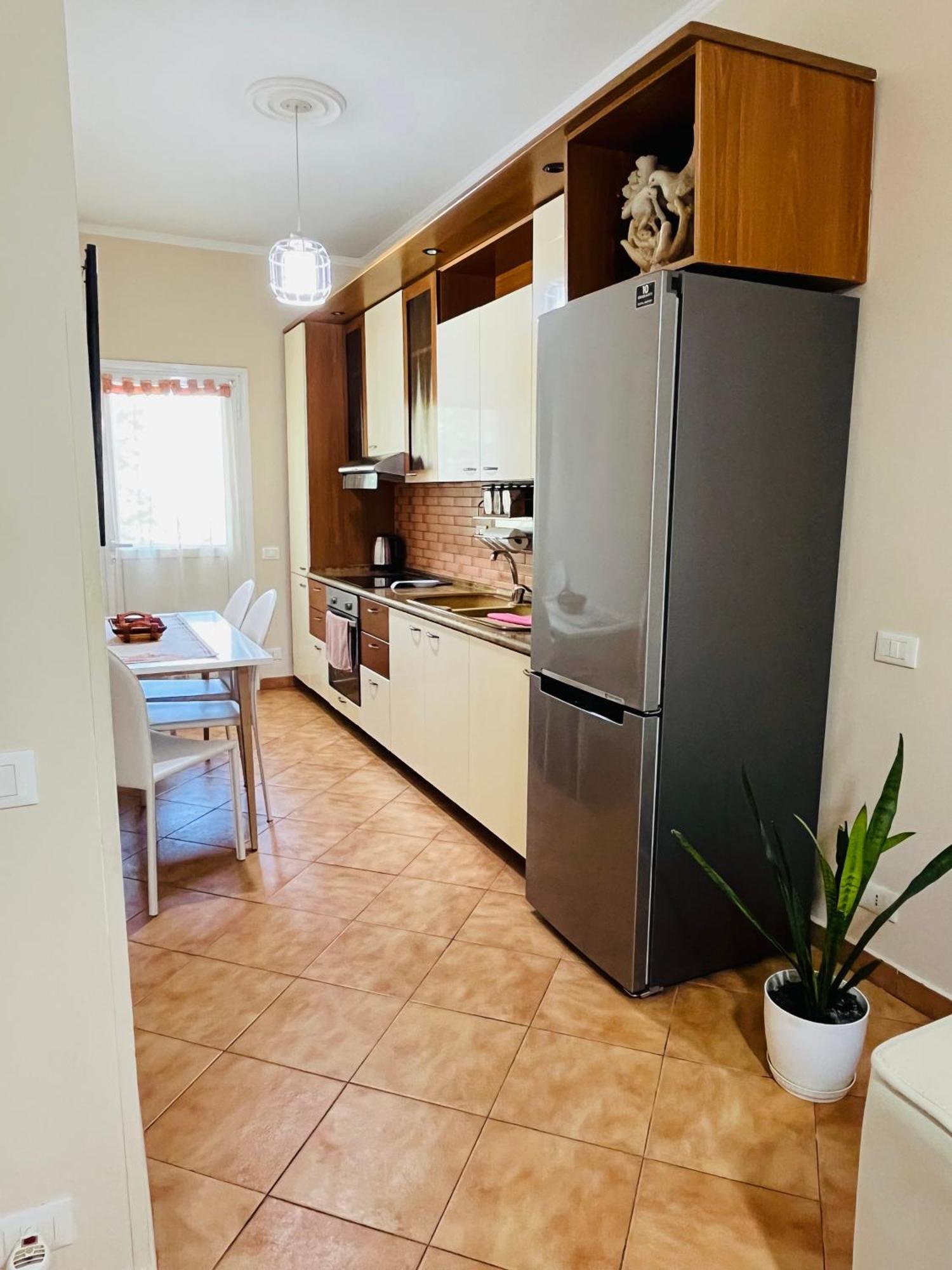 Iljazi'S Apartaments Vlorë 외부 사진