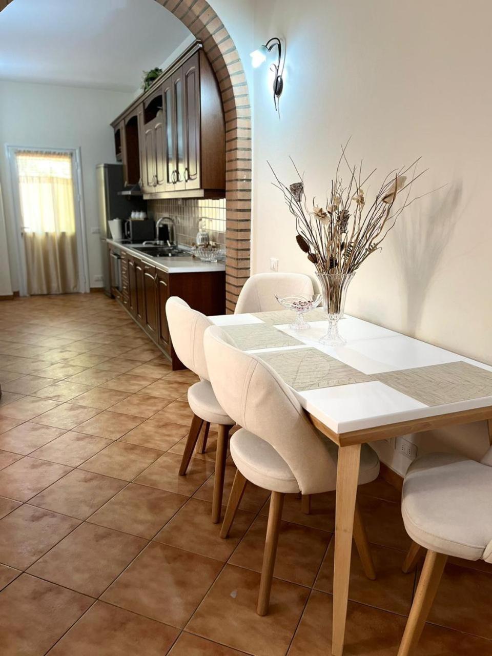 Iljazi'S Apartaments Vlorë 외부 사진