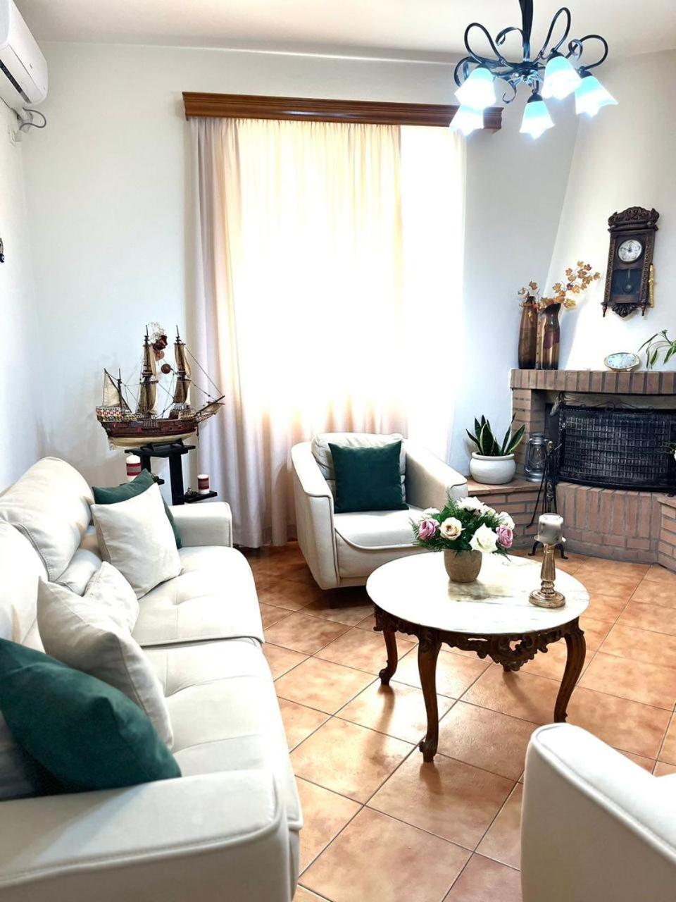 Iljazi'S Apartaments Vlorë 외부 사진