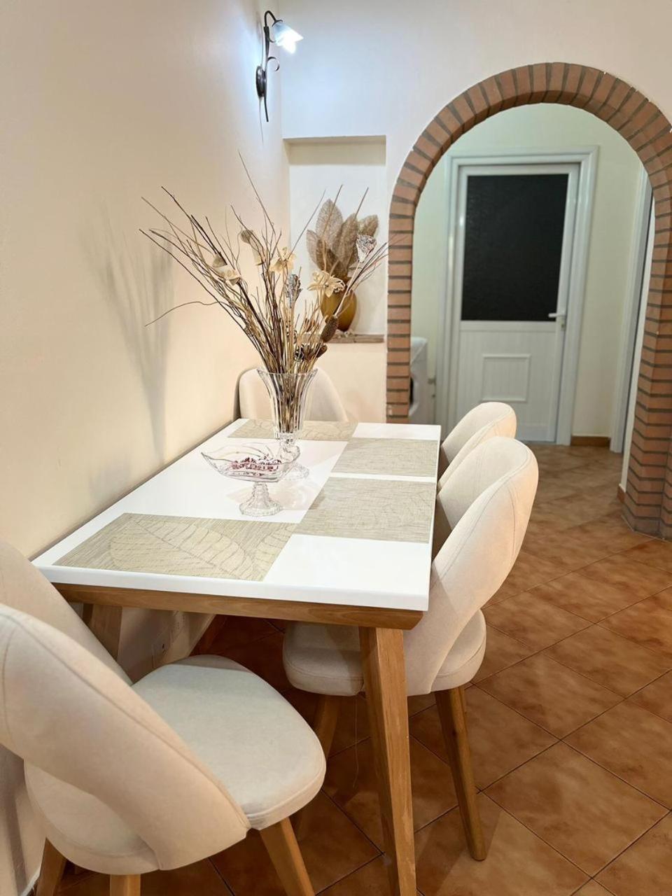 Iljazi'S Apartaments Vlorë 외부 사진