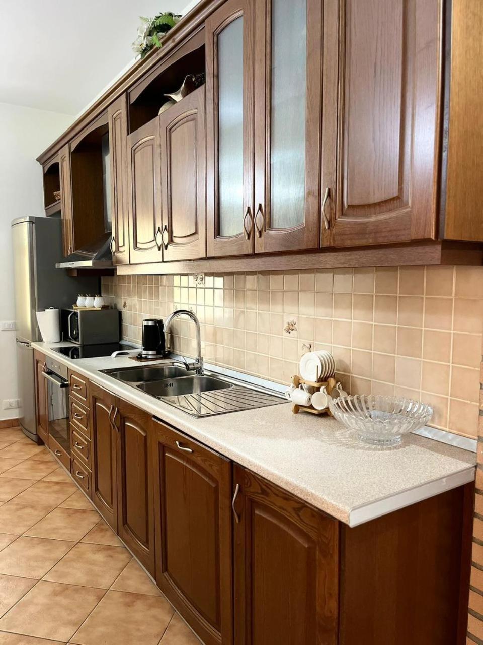 Iljazi'S Apartaments Vlorë 외부 사진